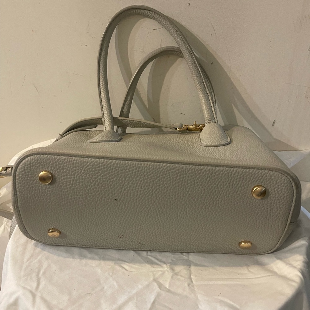 Angela Roi faux Leather Cher Tote - Picture 4 of 6
